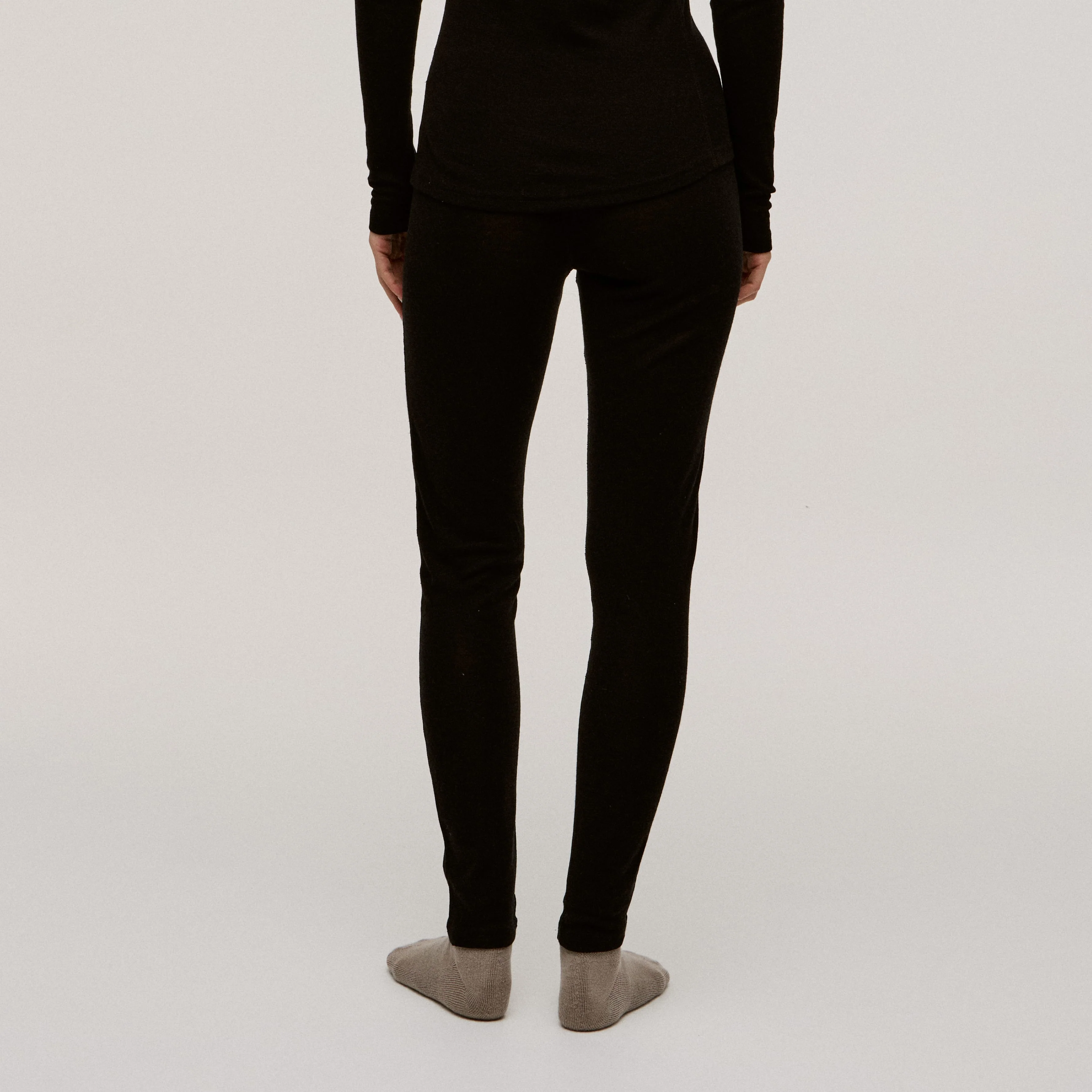 100% Superfine Merino Women's Thermal Leggings - Image 3