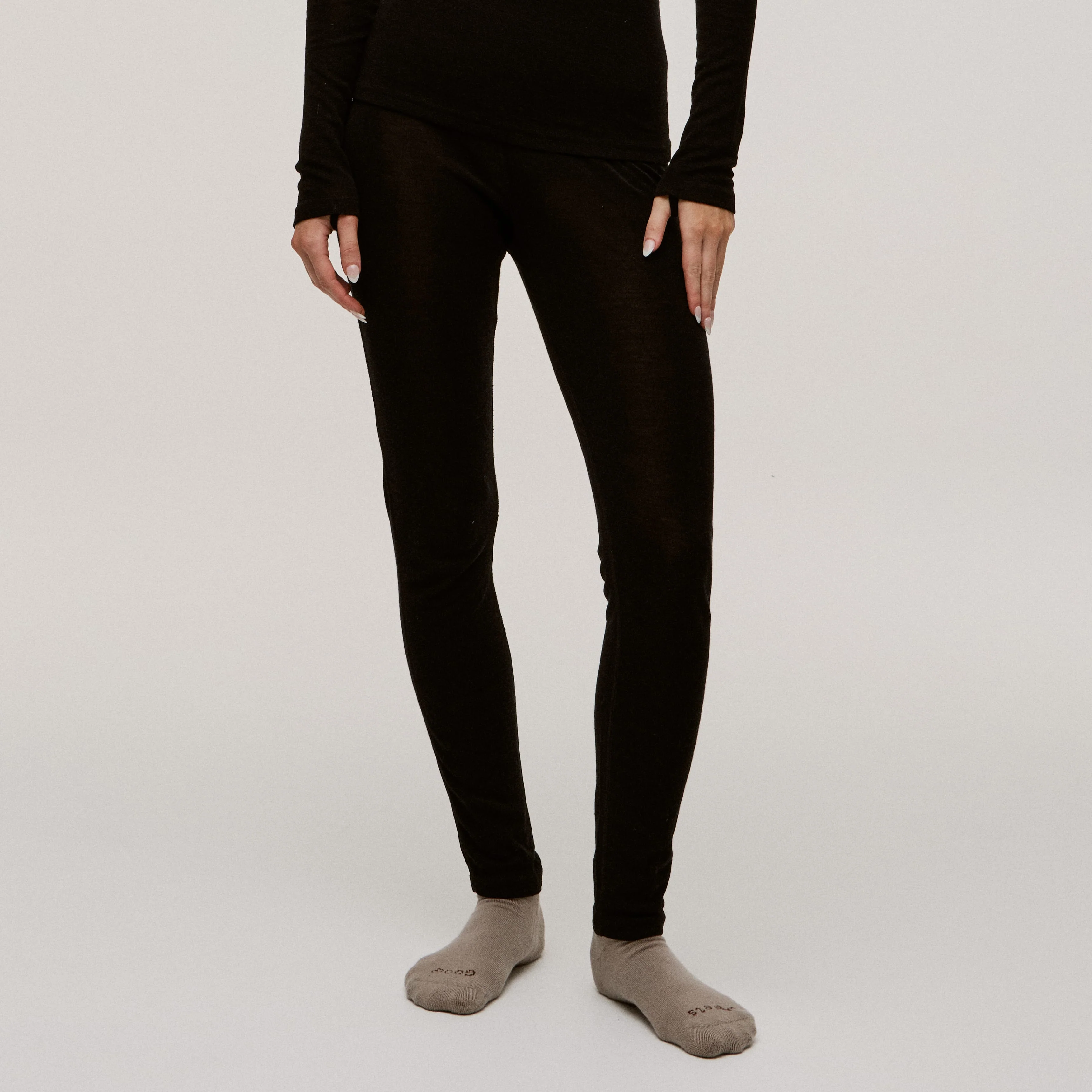 100% Superfine Merino Women's Thermal Leggings - Image 4