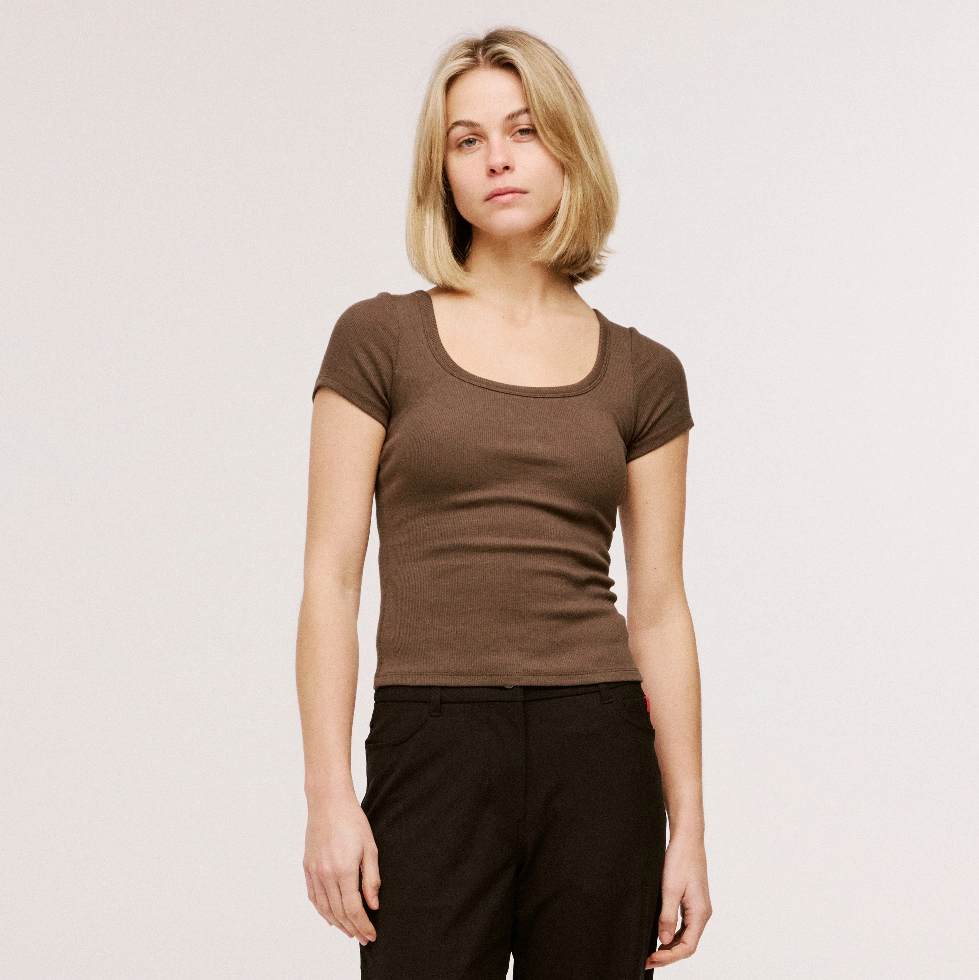 Women's Organic Cotton Ribbed T-shirt - Image 2