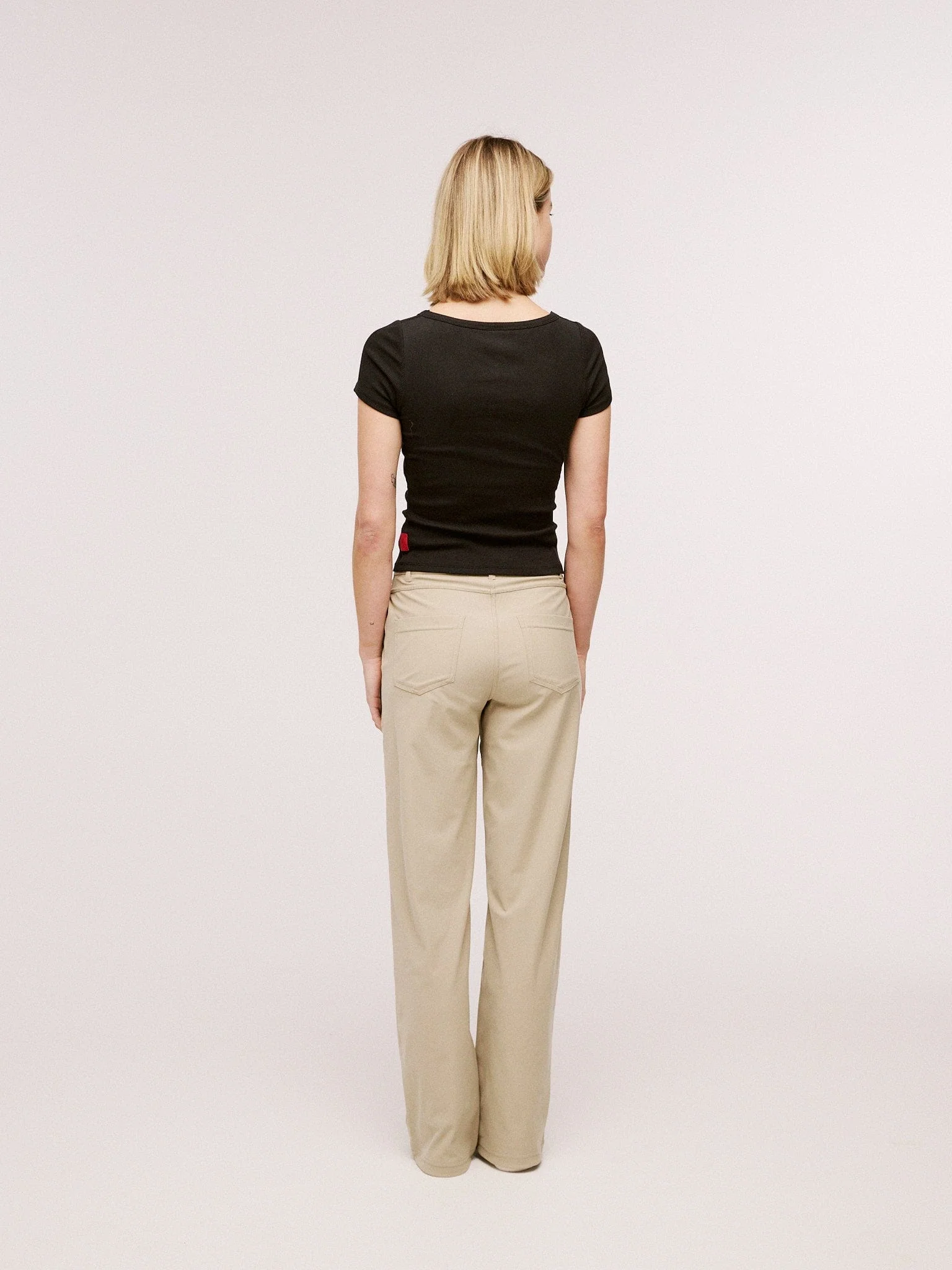 Women's Organic Cotton Ribbed T-shirt - Image 26